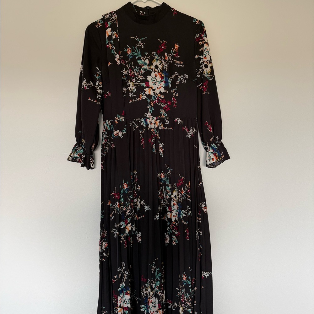 SHEIN Black Floral Pleated Long Sleeve Maxi Dress